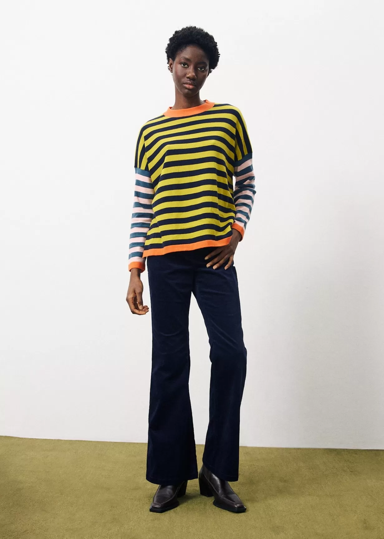 FRNCH Pull EILEEN